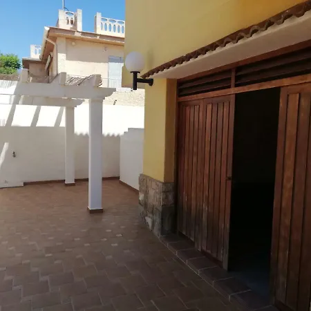 Vakantiehuis Chalet Con Piscina *
