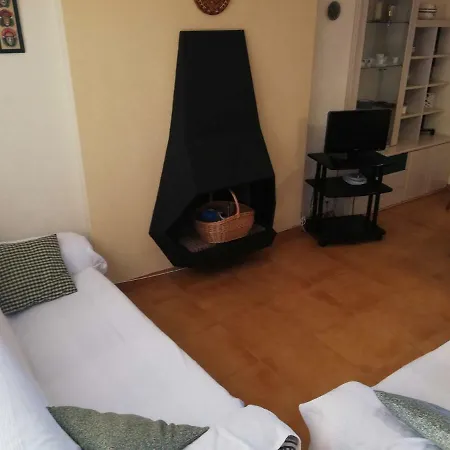Chalet Con Piscina