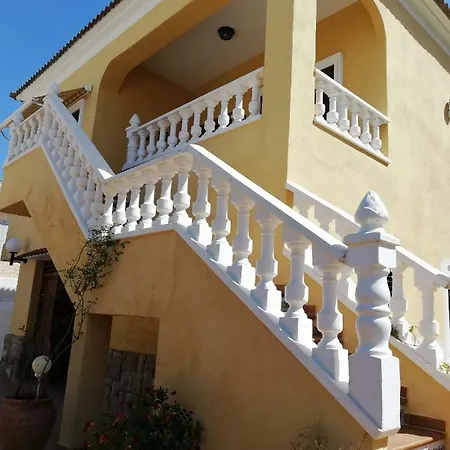 Chalet Con Piscina *