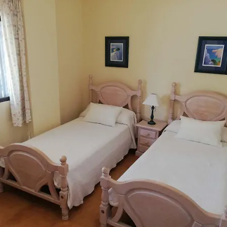 Vakantiehuis Chalet Con Piscina *