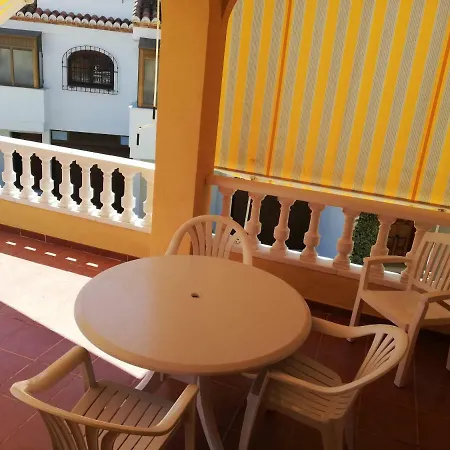 Vakantiehuis Chalet Con Piscina *